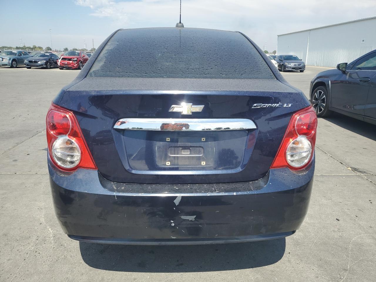 2016 Chevrolet Sonic Lt - Фото 6