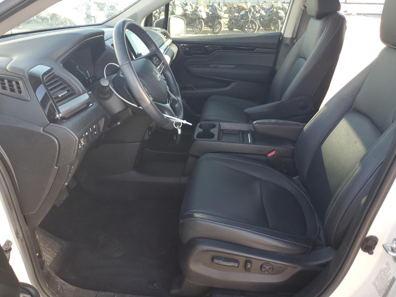 2022 Honda Odyssey Touring - Фото 7