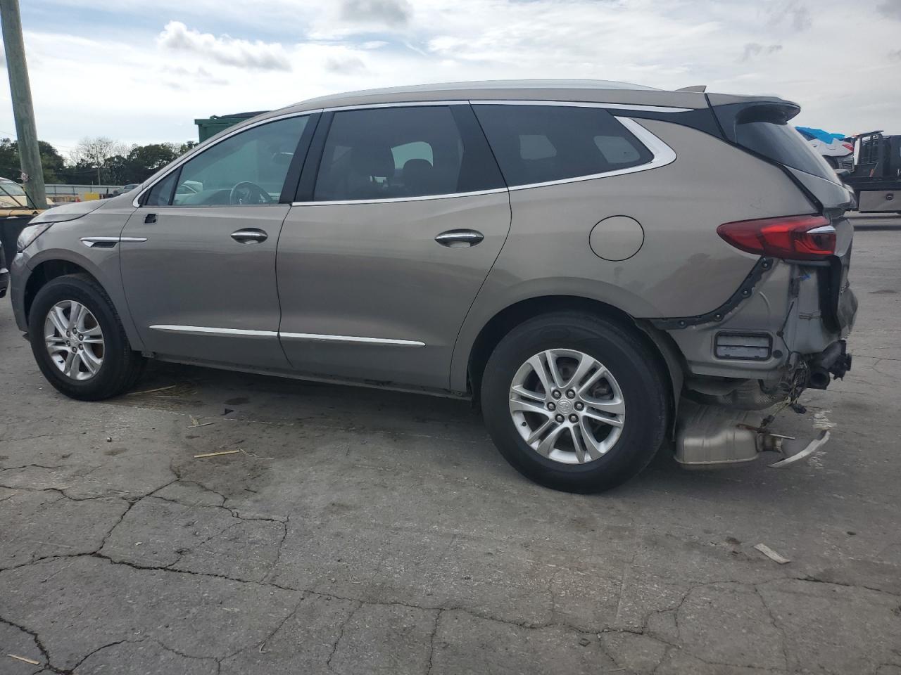 2018 Buick Enclave Premium - Image 2