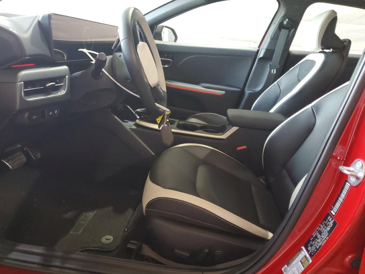 2025 Kia K4 Gt-Line Turbo - Image 7