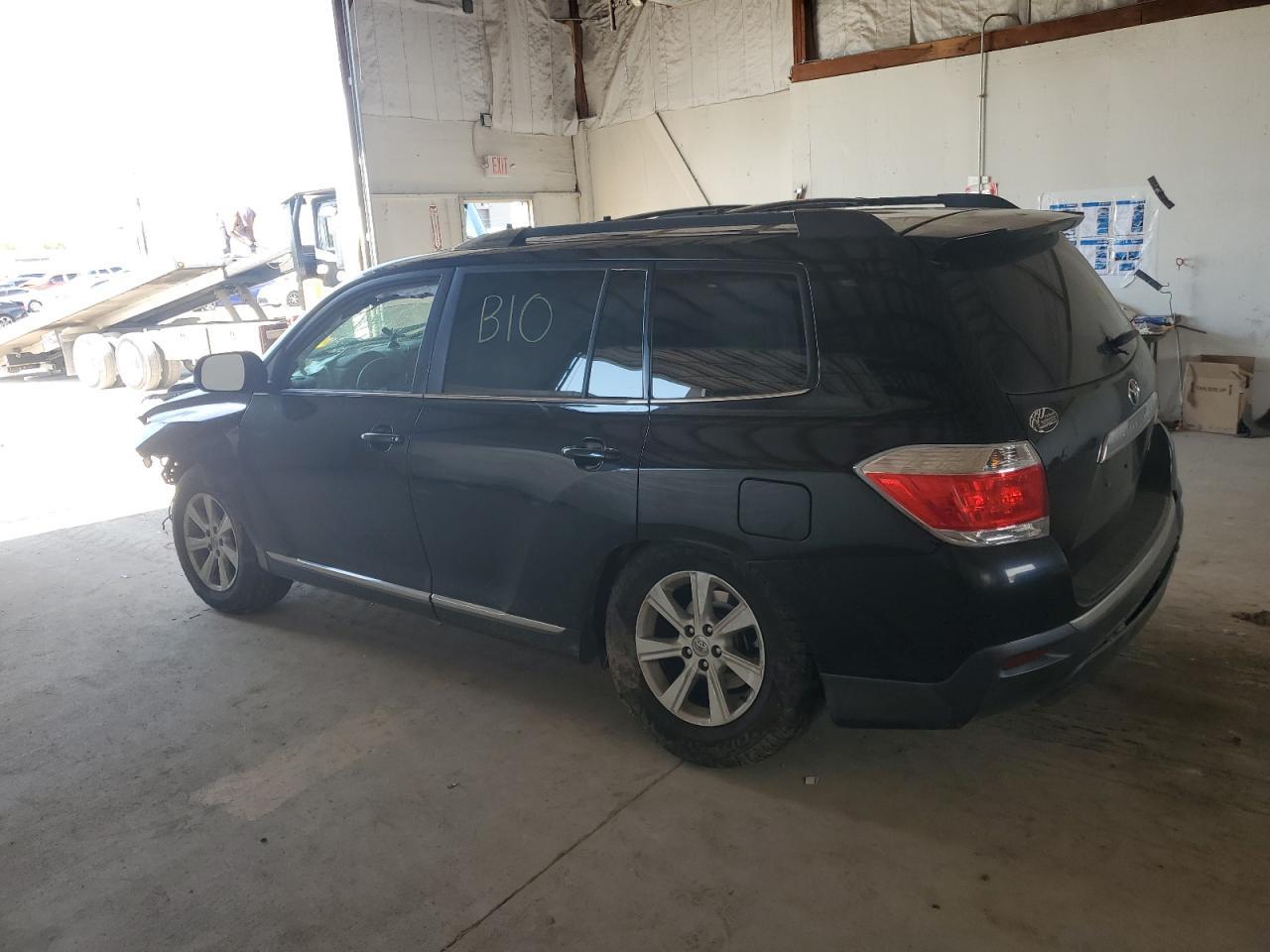 2013 Toyota Highlander Base - Image 2