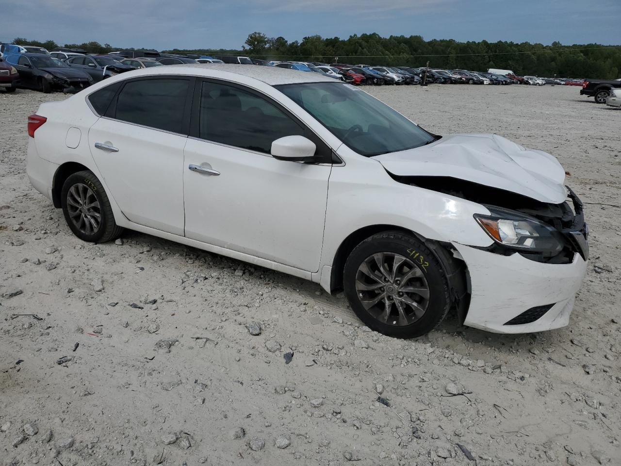 2019 Nissan Sentra S - Фото 4