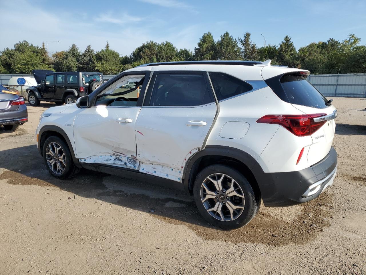 2022 Kia Seltos Ex - Фото 2