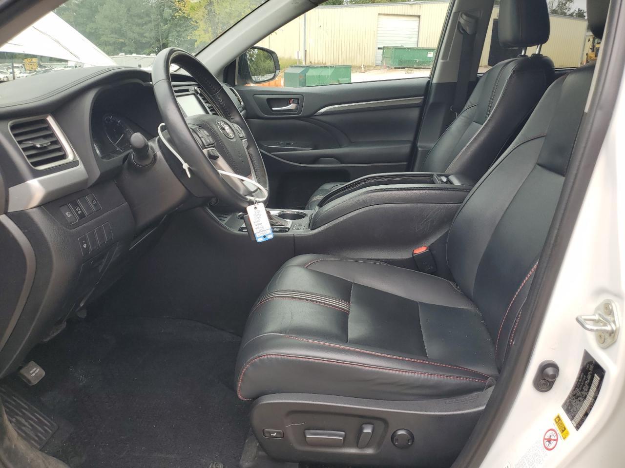 2019 Toyota Highlander Se - Image 7