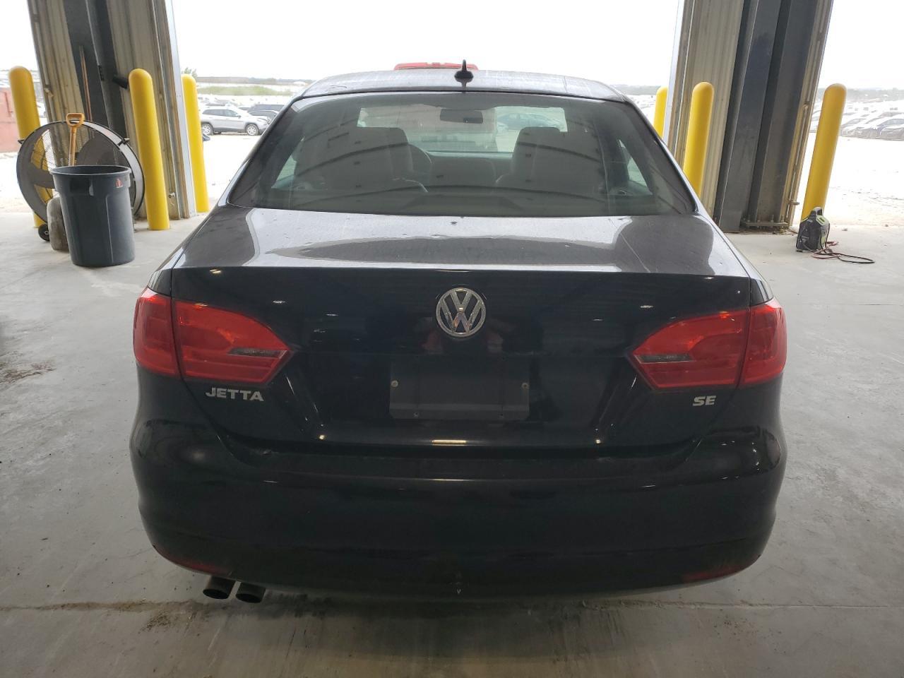 2014 Volkswagen Jetta Se - Image 6