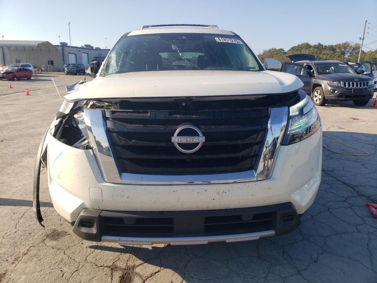2024 Nissan Pathfinder Sl - Фото 5
