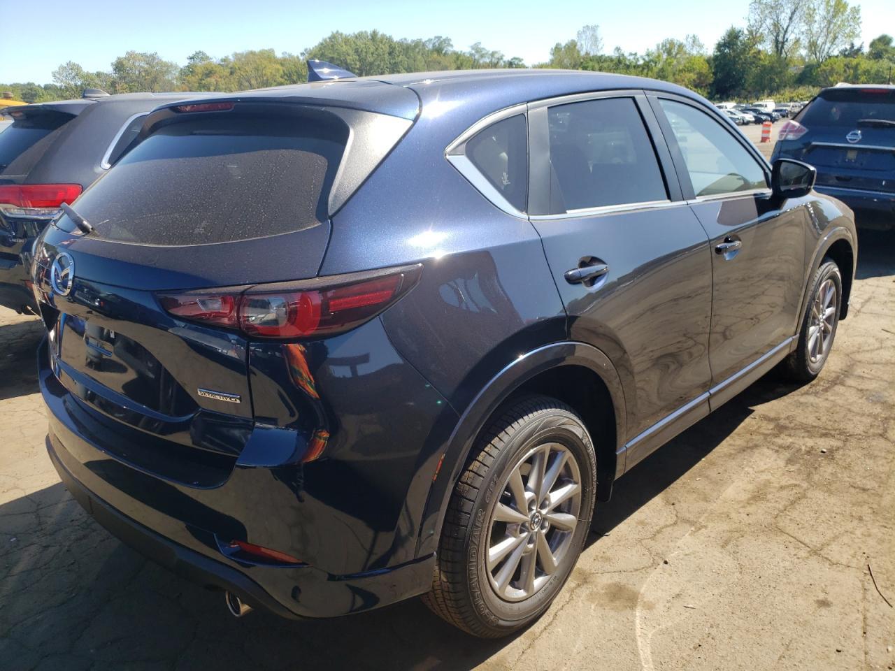 2025 Mazda Cx-5 Select - Image 3