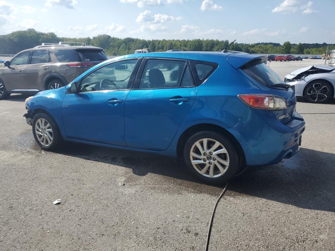 2012 Mazda 3 I - Image 2
