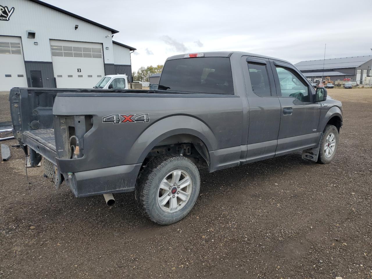 2015 Ford F150 Super Cab - Image 3