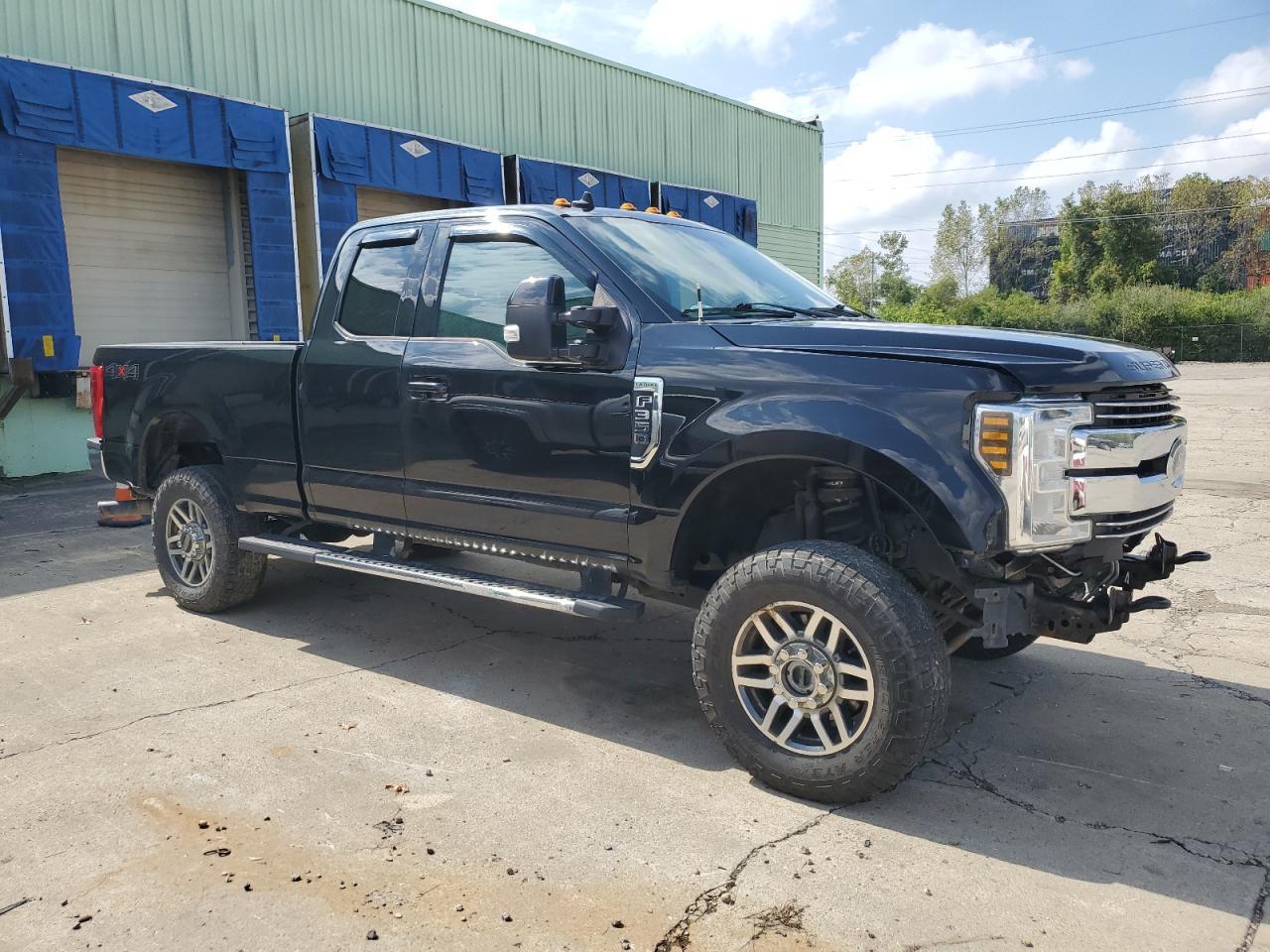 2019 Ford F350 Super Duty - Image 4