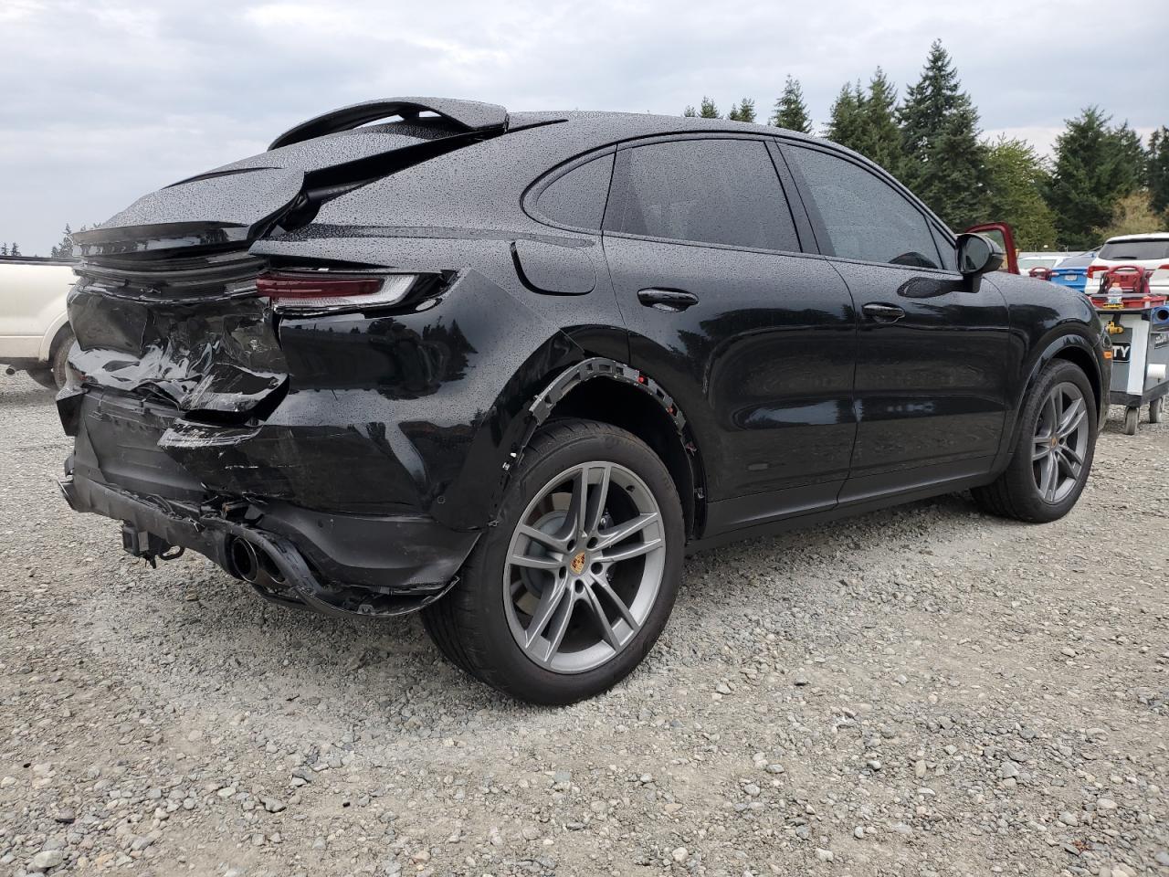 2025 Porsche Cayenne Coupe - Фото 3