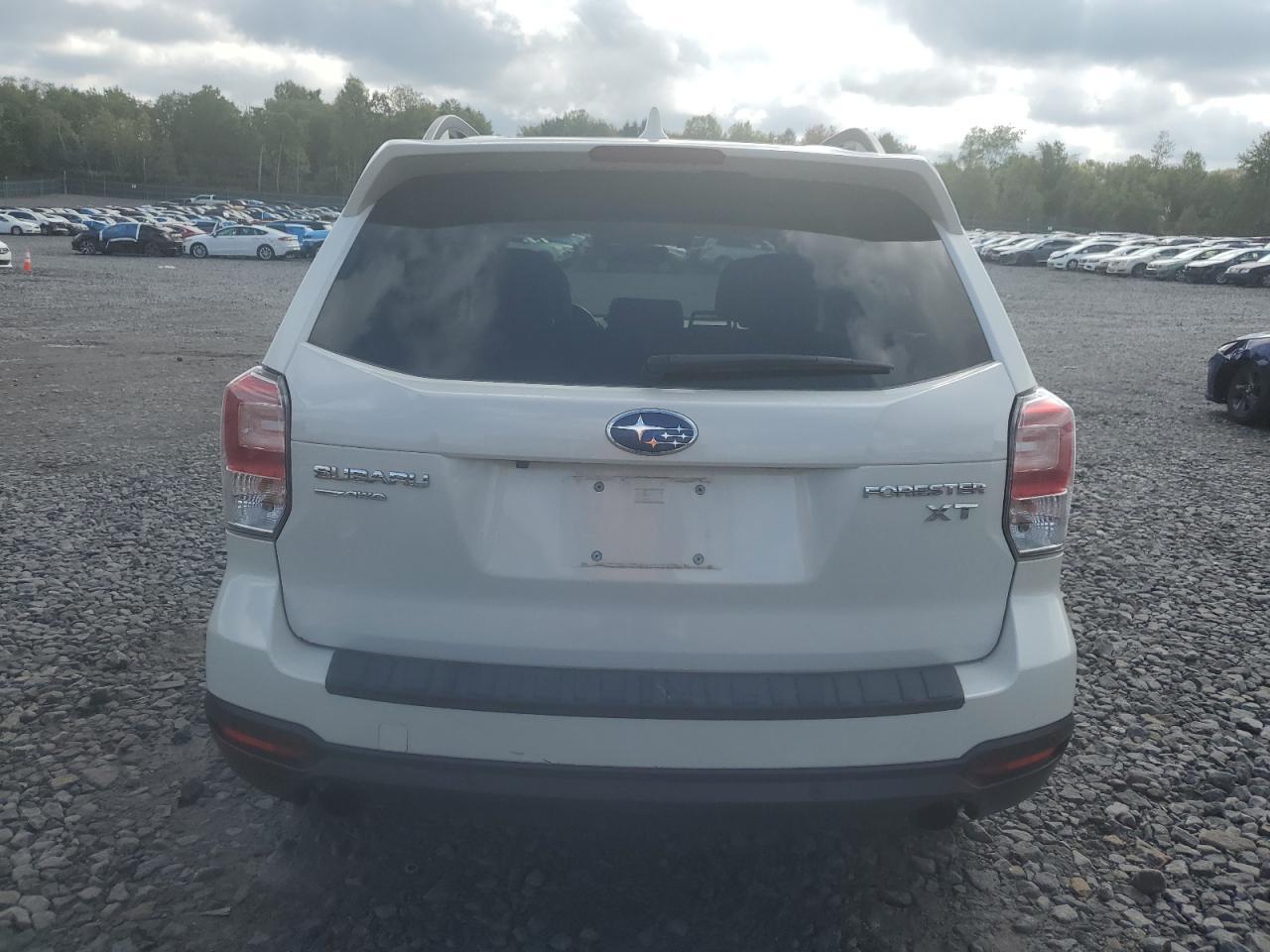 2017 Subaru Forester 2.0Xt Touring - Фото 6