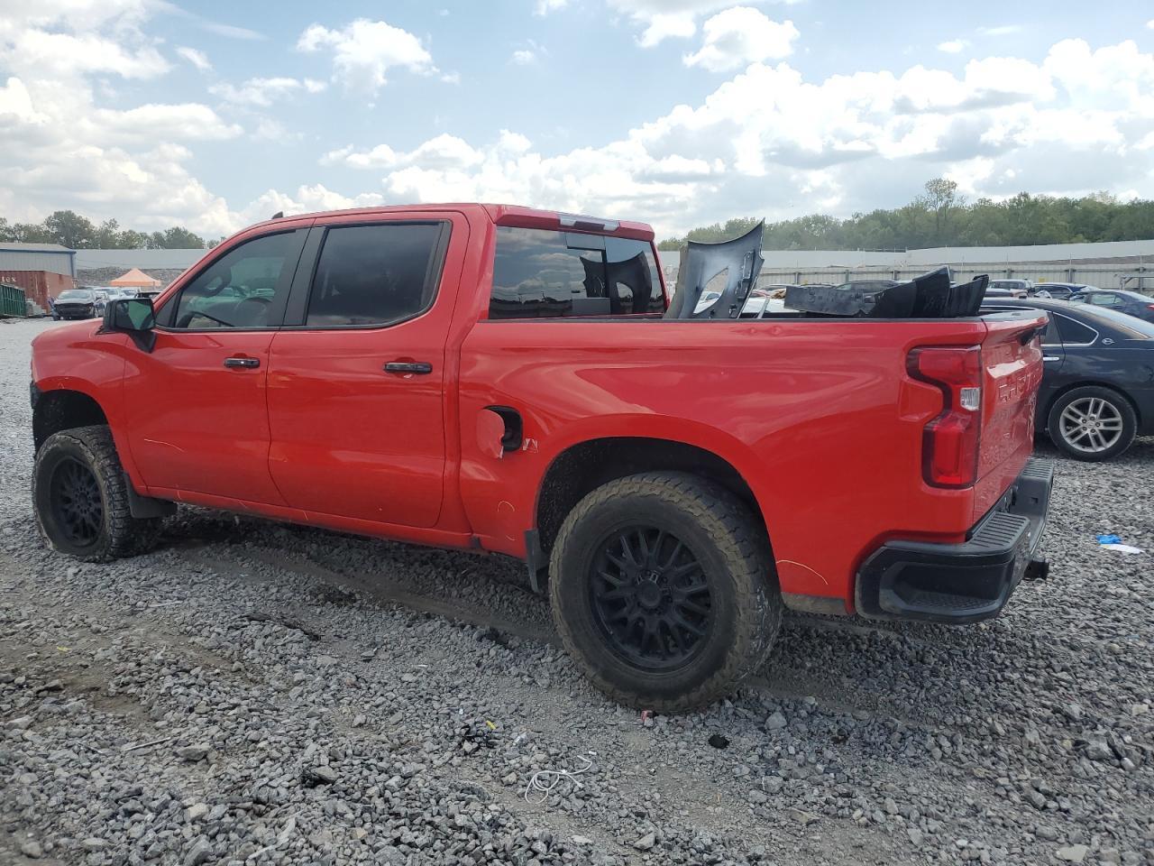 2020 Chevrolet Silverado K1500 Lt Trail Boss - Фото 2