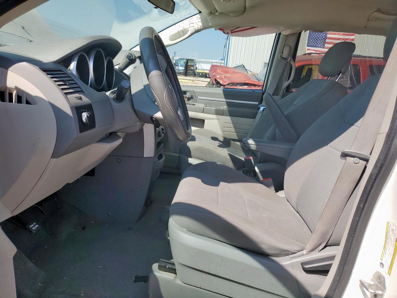2010 Dodge Grand Caravan Hero - Фото 7