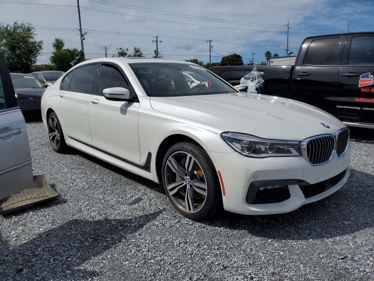 2019 BMW 750 I - Фото 4