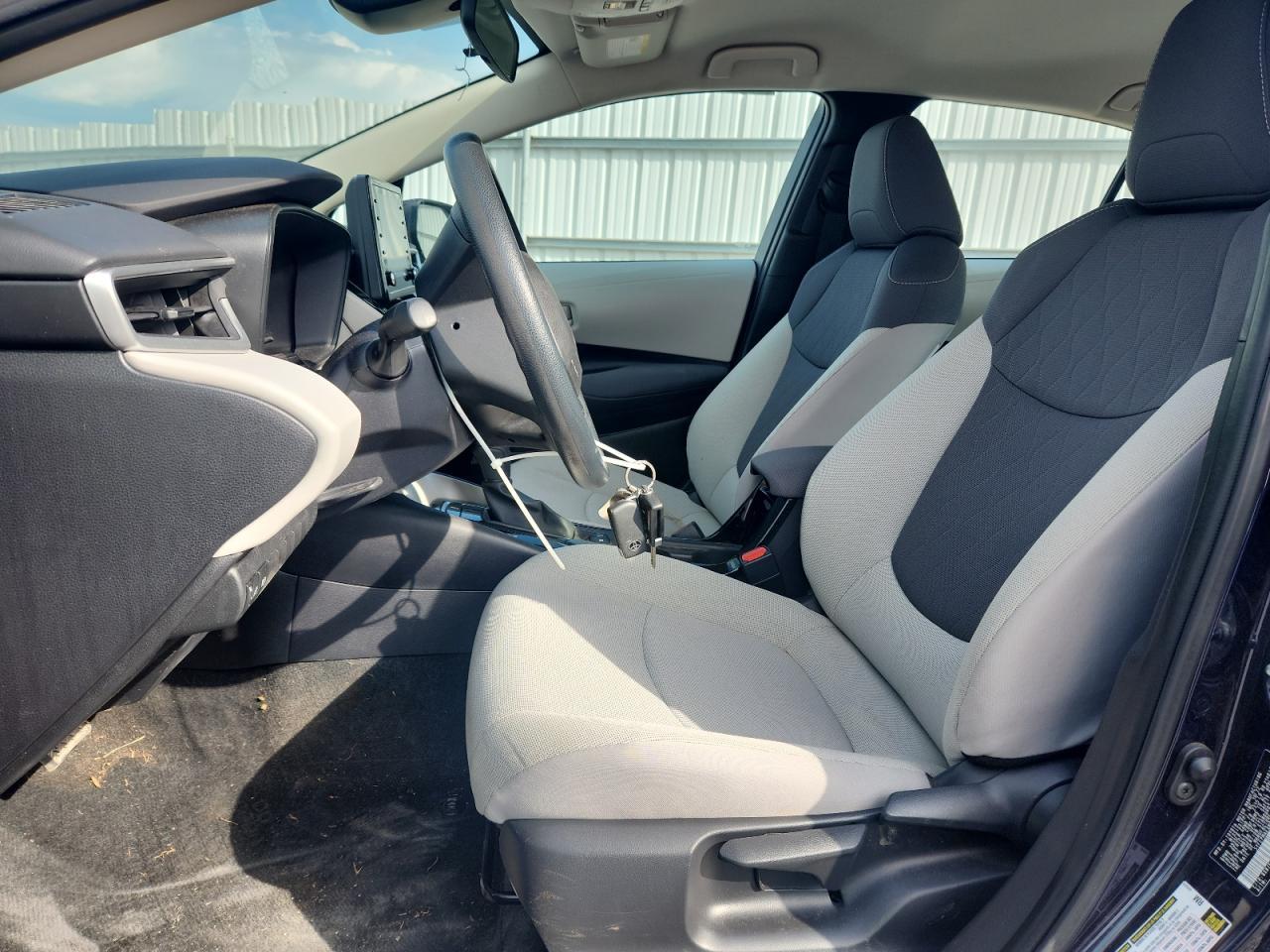 2022 Toyota Corolla Le - Image 7
