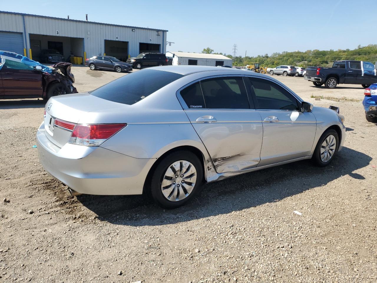 2012 Honda Accord Lx - Фото 3