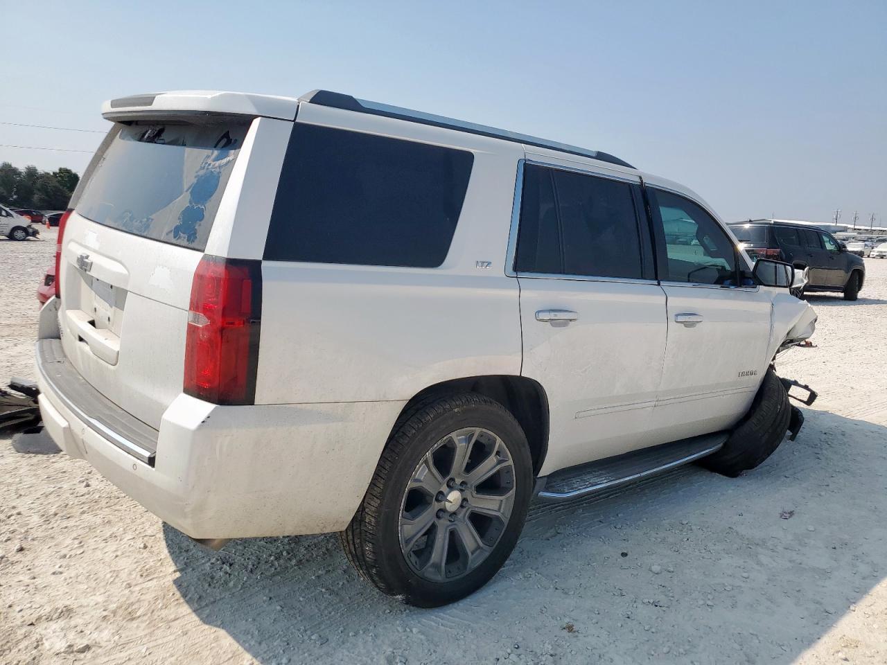 2016 Chevrolet Tahoe C1500 Ltz - Фото 3