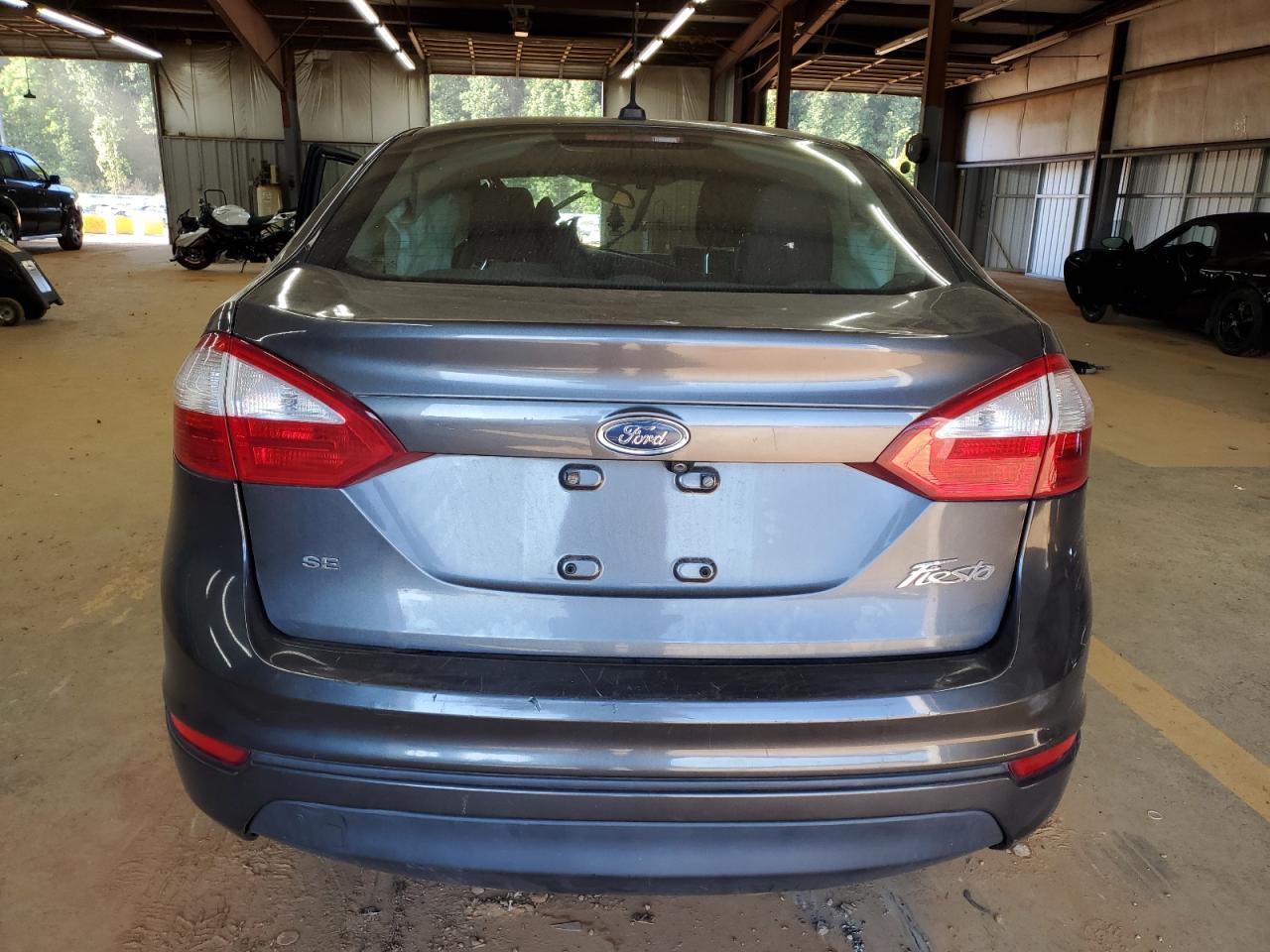 2019 Ford Fiesta Se - Фото 6