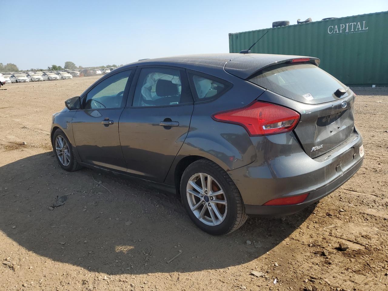 2017 Ford Focus Se - Image 2