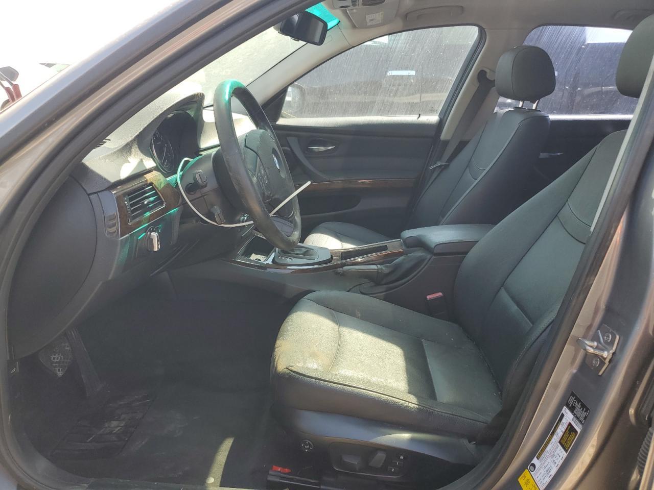 2011 BMW 328 Xi - Image 7