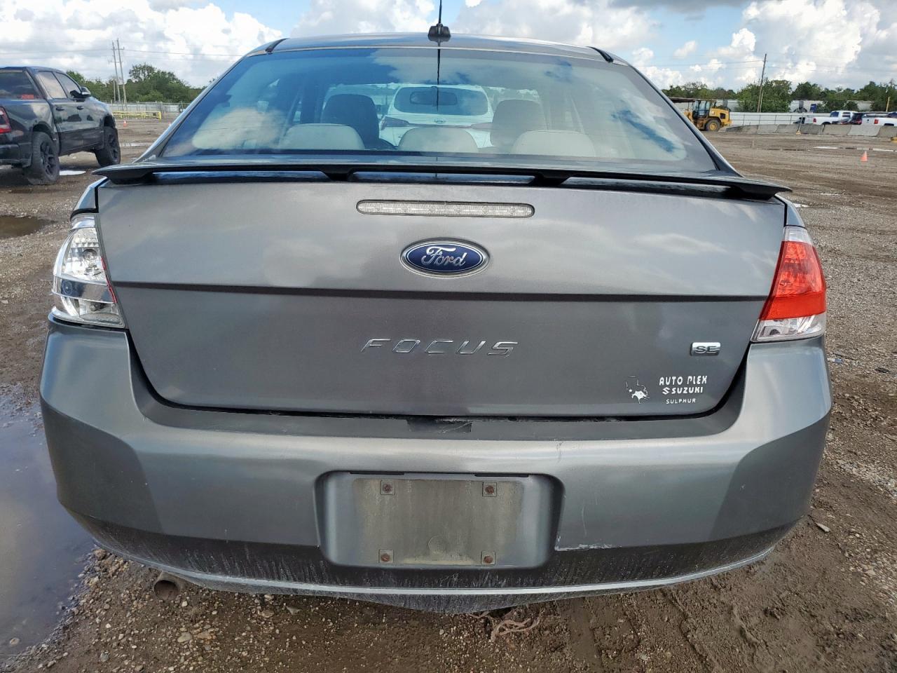 2010 Ford Focus Se - Фото 6