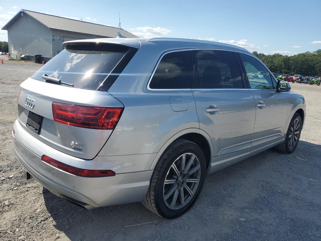 2017 Audi Q7 Premium Plus - Фото 3