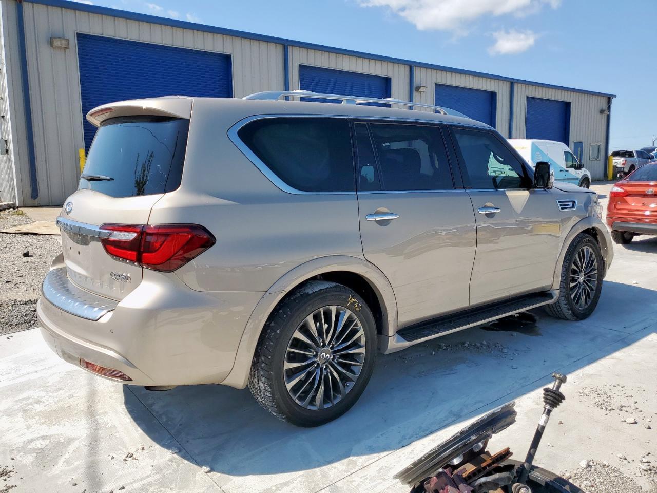 2023 Infiniti Qx80 Sensory - Image 3