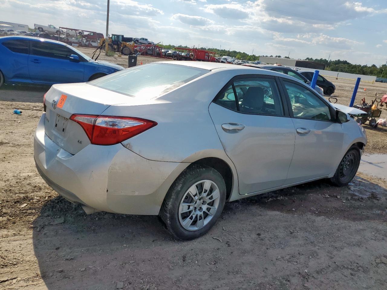2015 Toyota Corolla L - Image 3