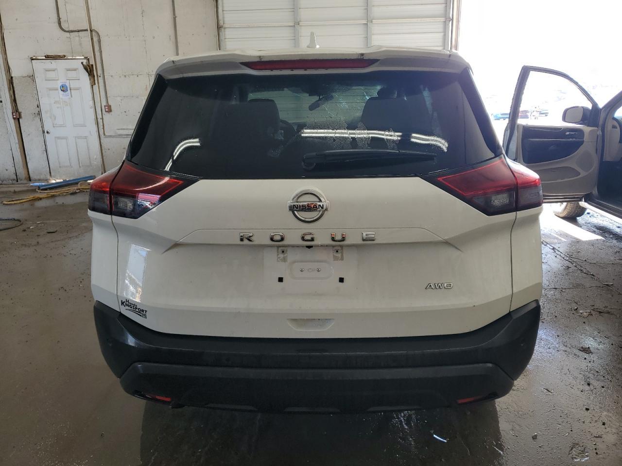 2021 Nissan Rogue S - Image 6