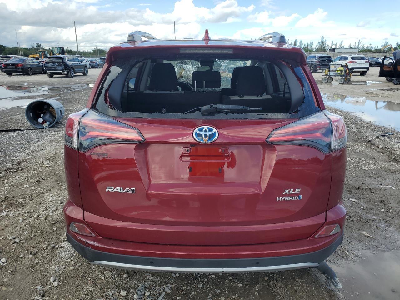 2018 Toyota Rav4 Hv Le - Image 6