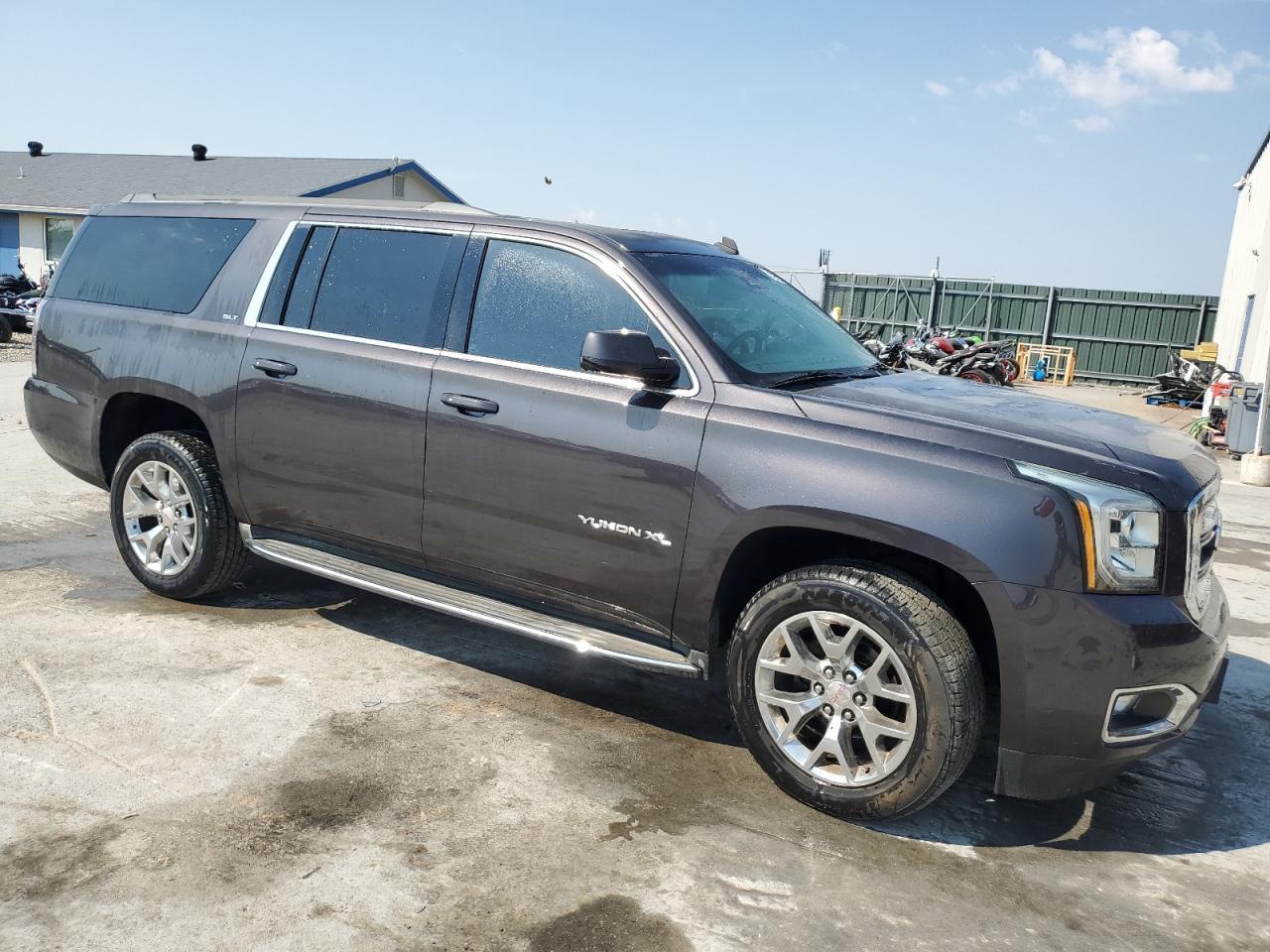2015 GMC Yukon Xl C1500 Slt - Image 4