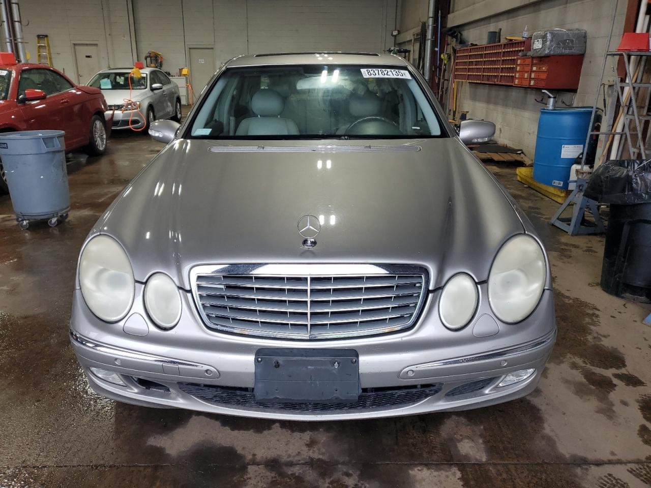 2004 Mercedes-Benz E 320 4Matic - Image 5