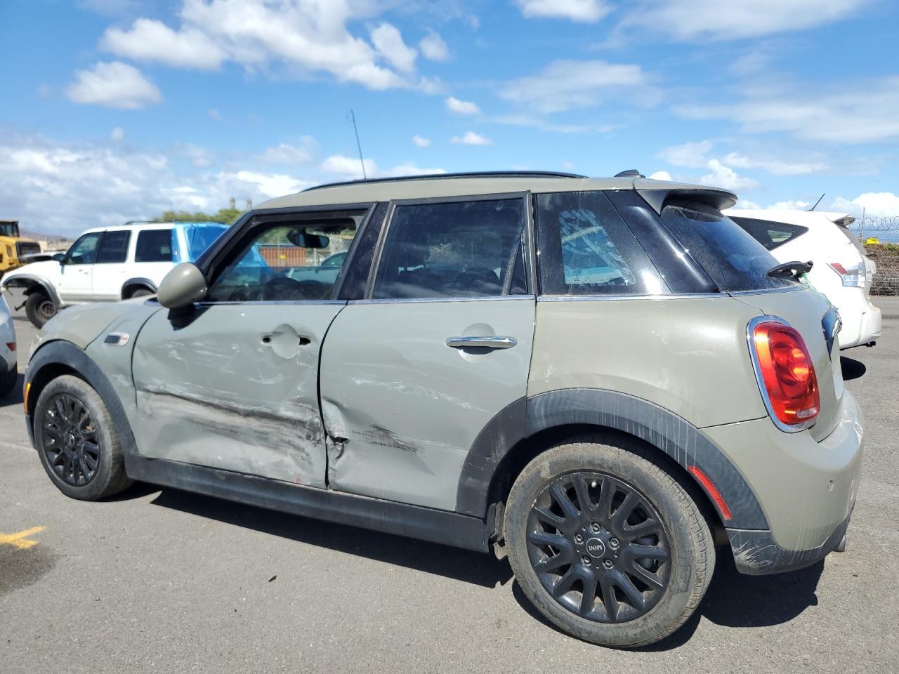 2019 Mini Cooper - Image 2