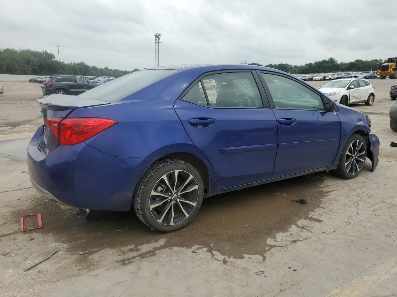 2019 Toyota Corolla L - Фото 3