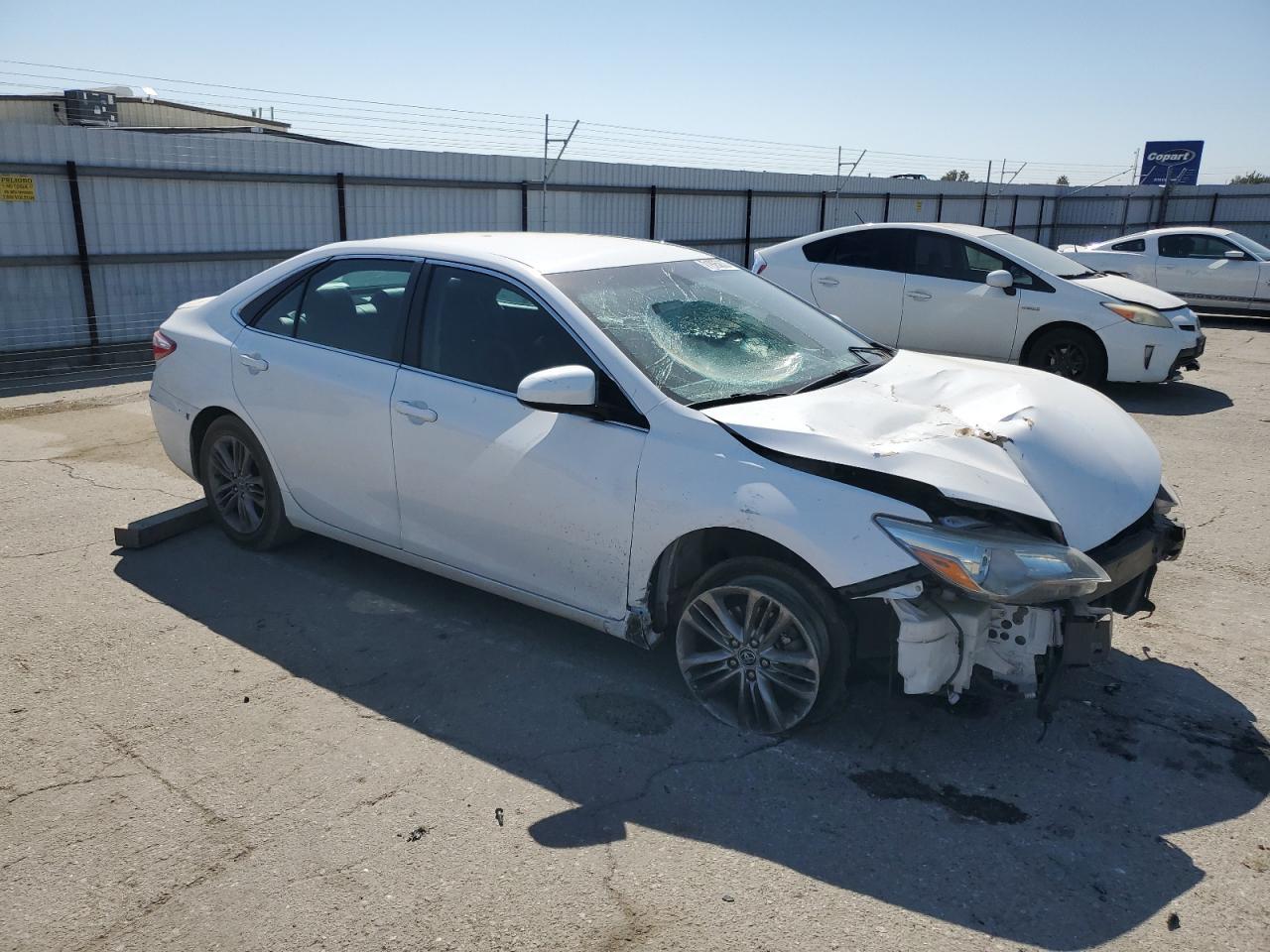 2017 Toyota Camry Le - Фото 4