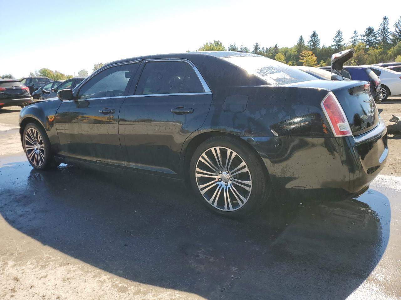 2012 Chrysler 300 S - Фото 2