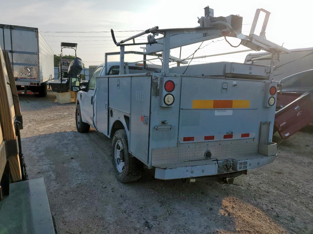 2008 Ford F350 Srw Super Duty - Image 2