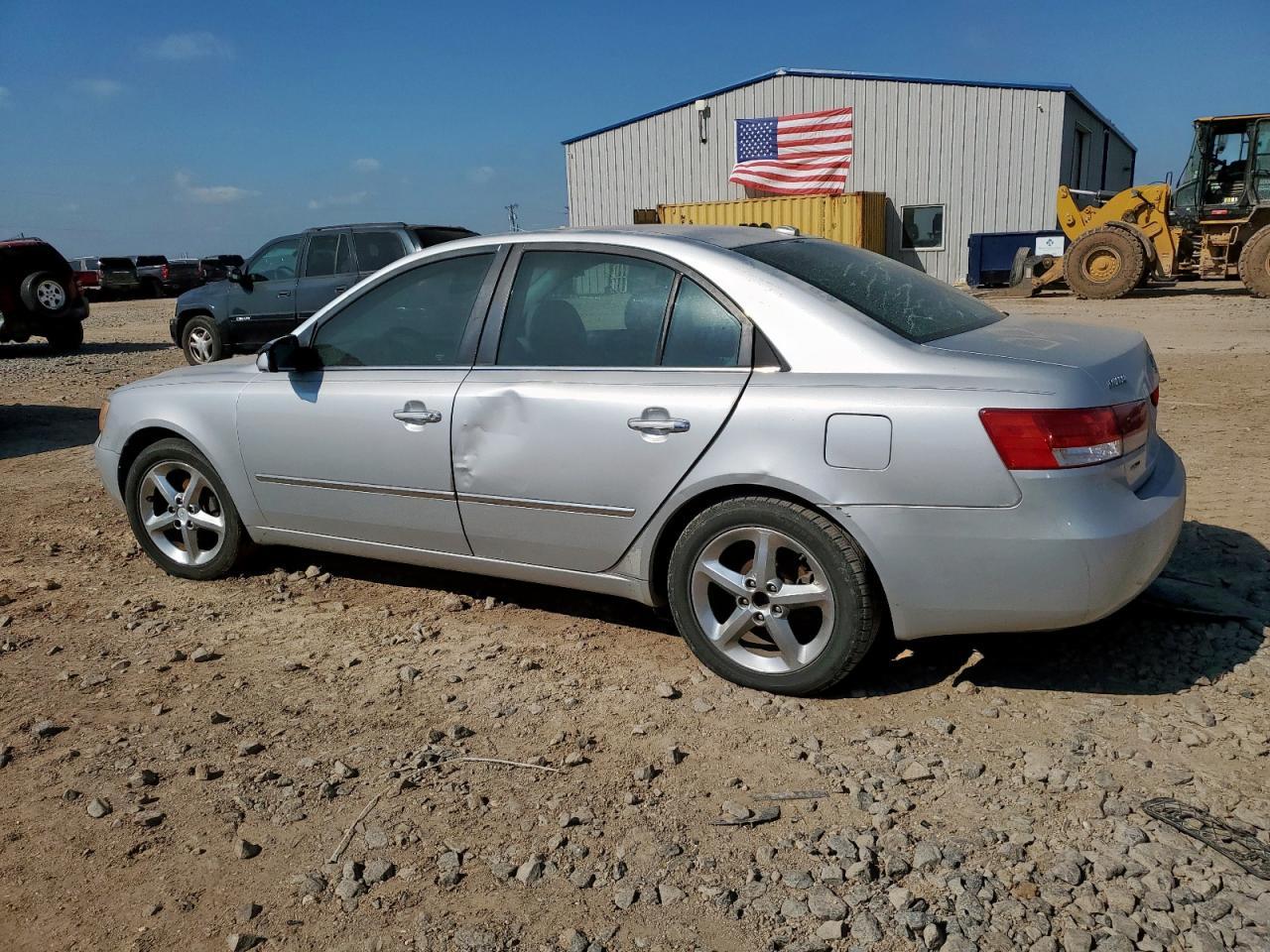 2008 Hyundai Sonata Se - Image 2
