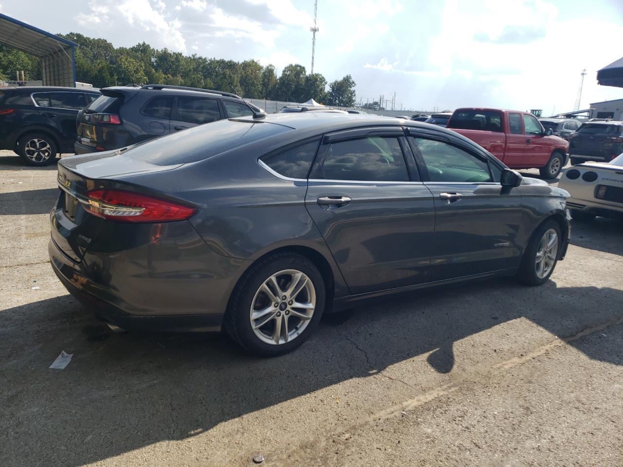 2018 Ford Fusion S Hybrid - Image 3