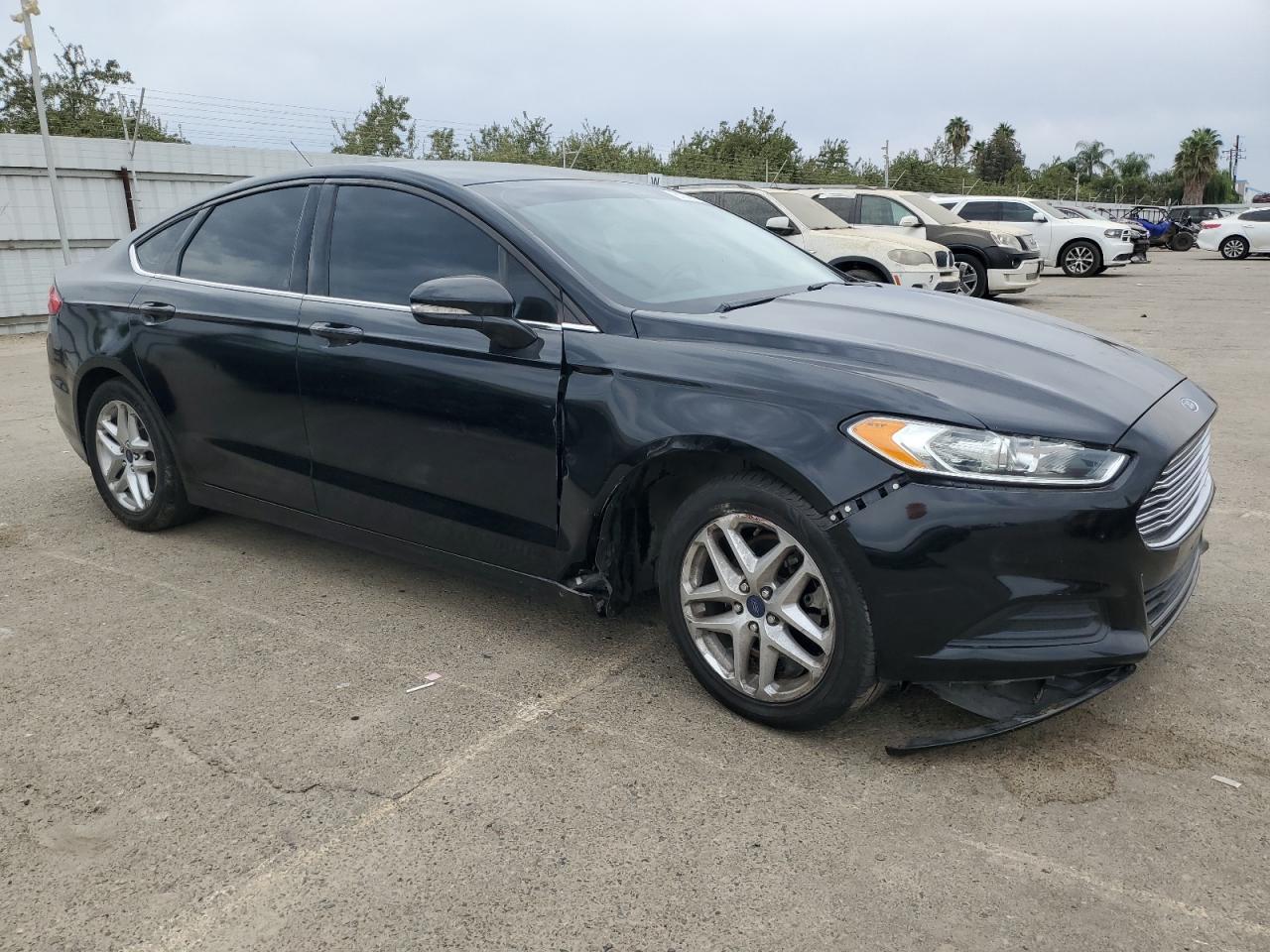 2016 Ford Fusion Se - Image 4