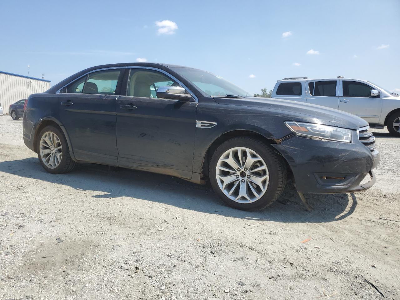 2015 Ford Taurus Limited - Фото 4