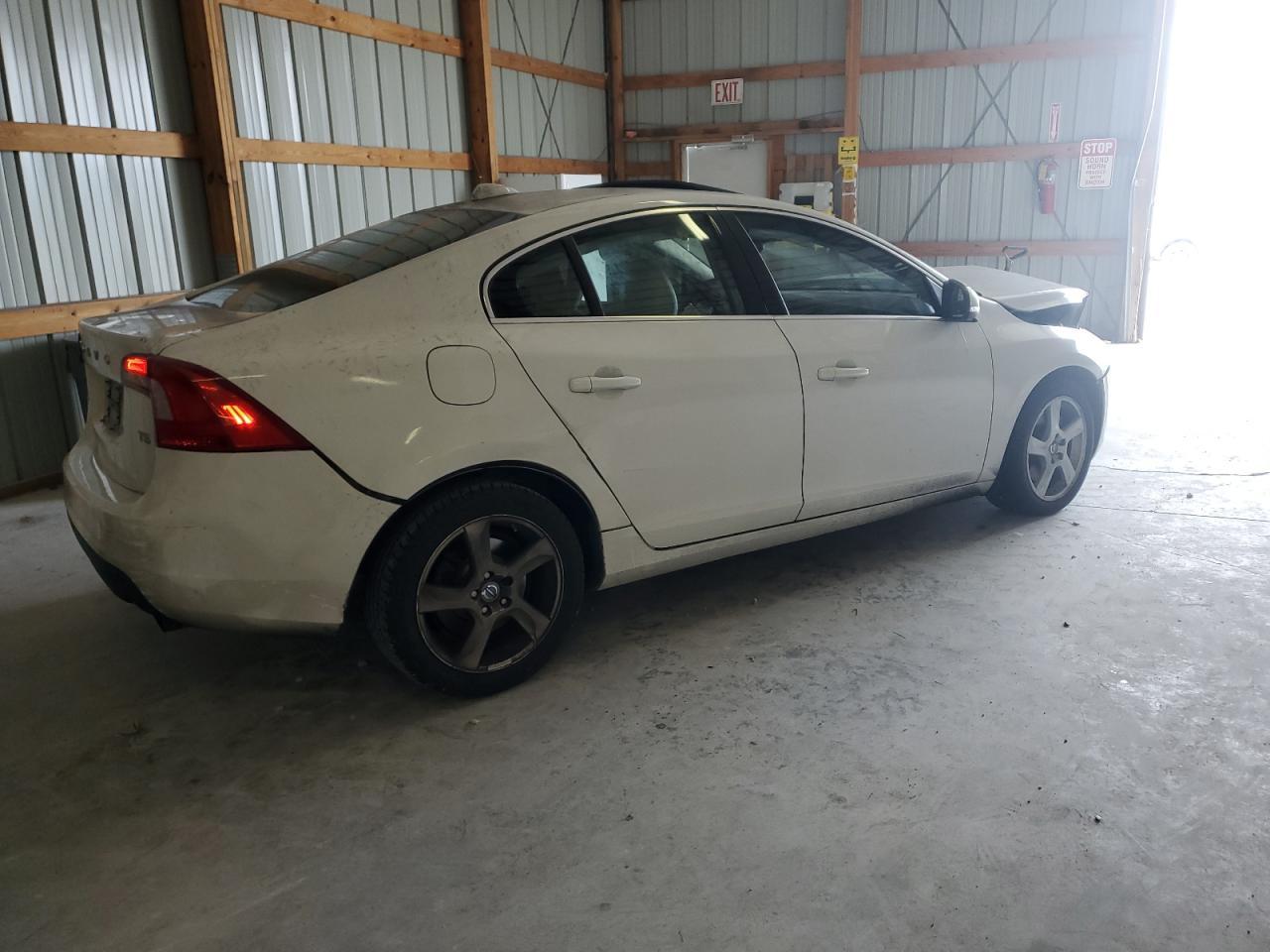 2012 Volvo S60 T5 - Image 3