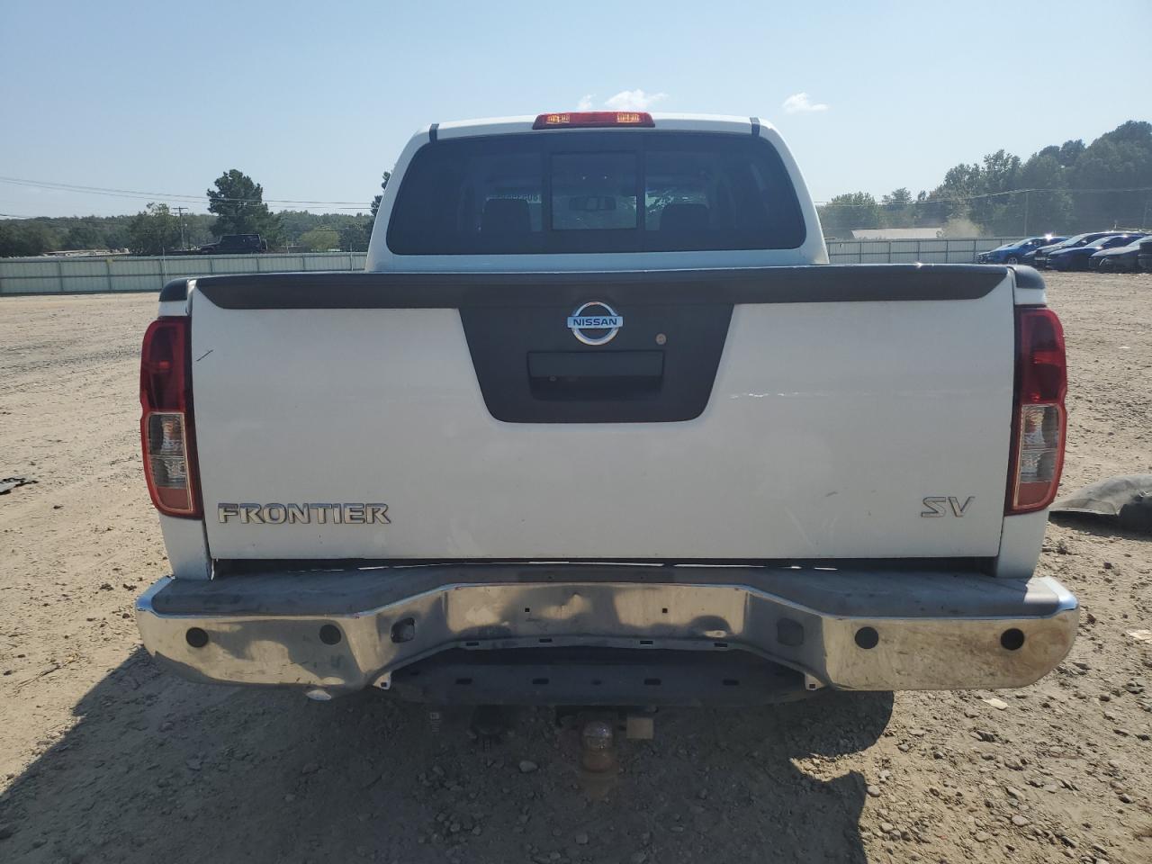 2015 Nissan Frontier S - Image 6