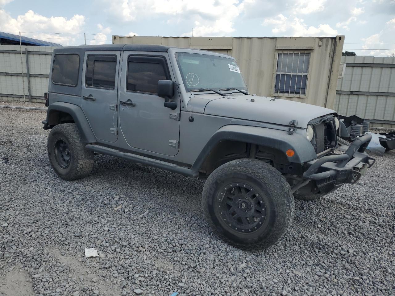 2013 Jeep Wrangler Unlimited Sport - Image 4
