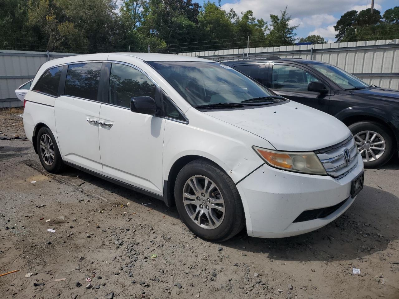 2013 Honda Odyssey Ex - Image 4