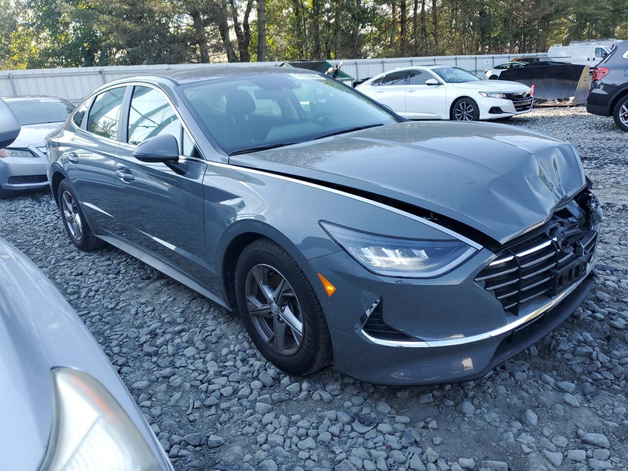 2022 Hyundai Sonata Se - Image 4