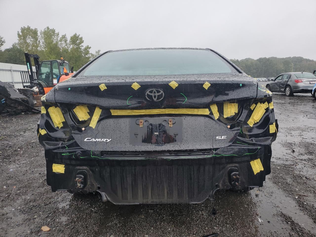 2017 Toyota Camry Le - Фото 6