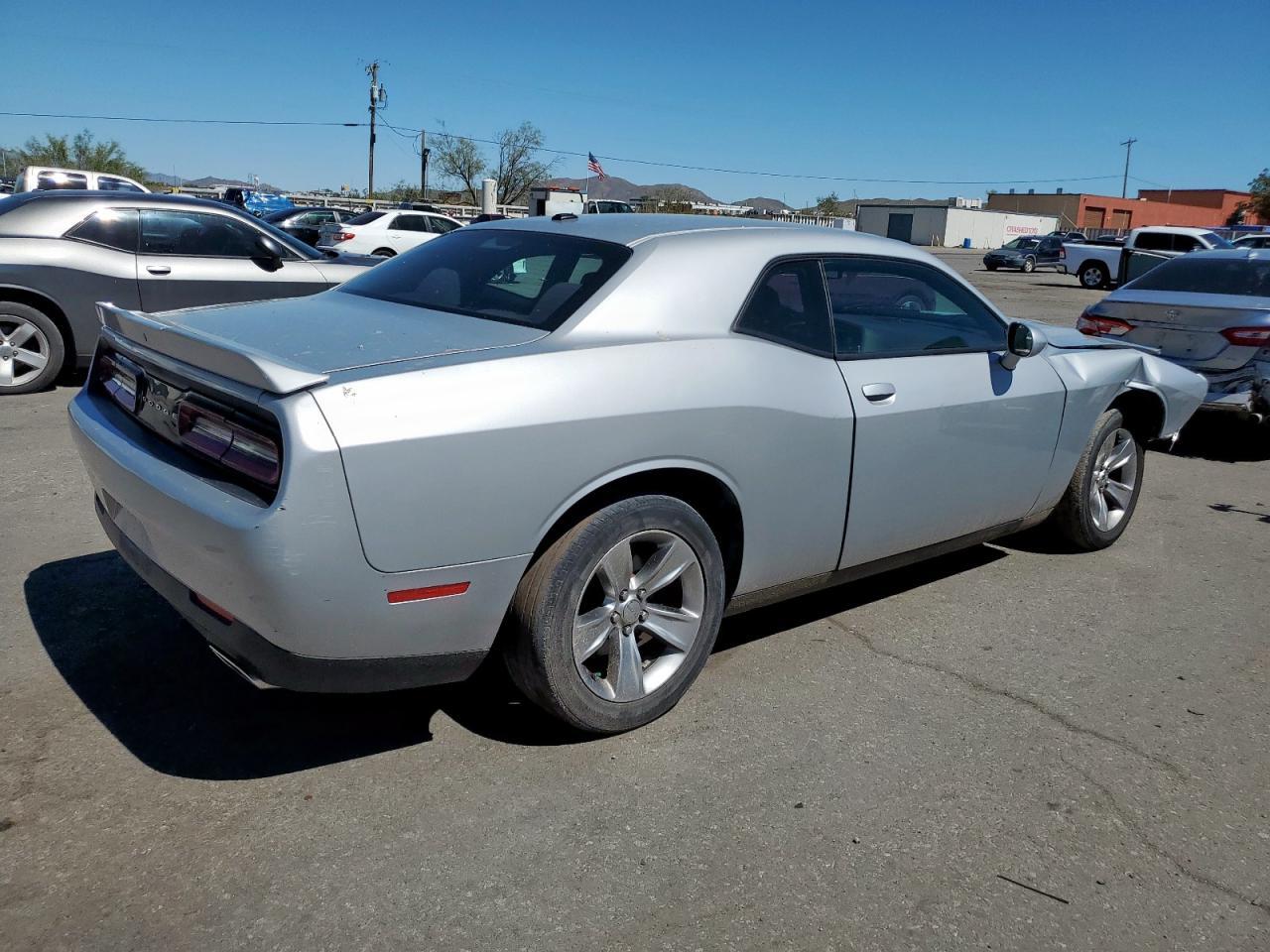 2020 Dodge Challenger Sxt - Фото 3