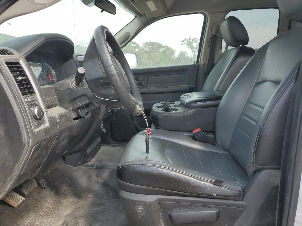 2022 Ram 1500 Classic Tradesman - Фото 7